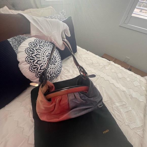 Fendi  Selleria Doctor Bag. Gradient Shoulder Bag in Pink, Blue, and Tan - Picture 6 of 15